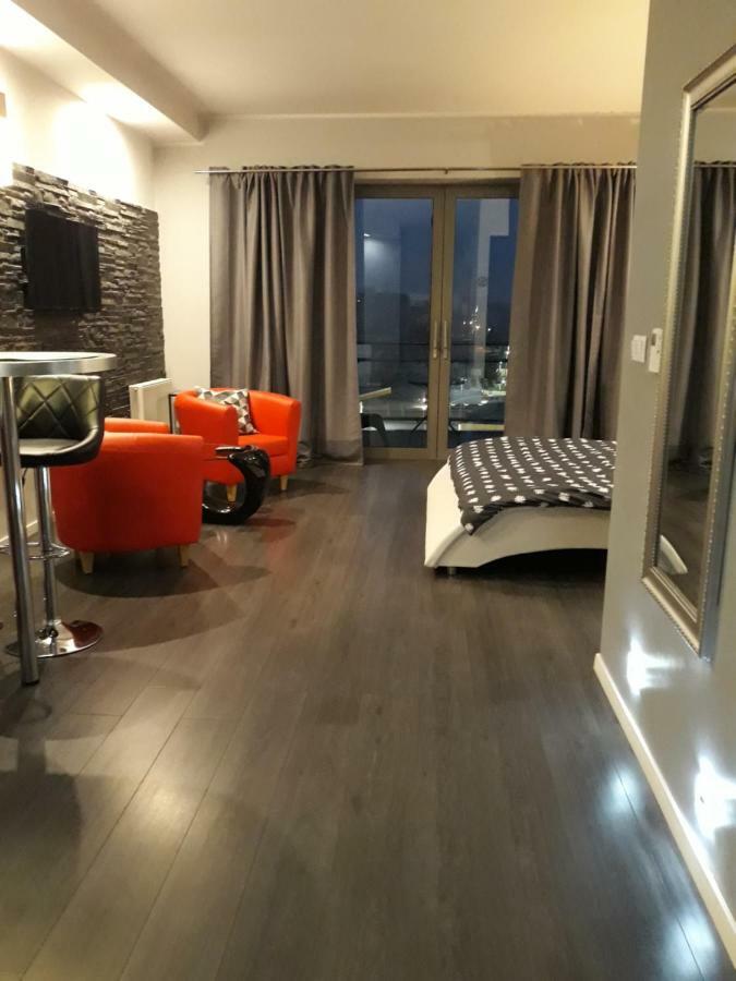 Apartament Onyx Poznan Luaran gambar